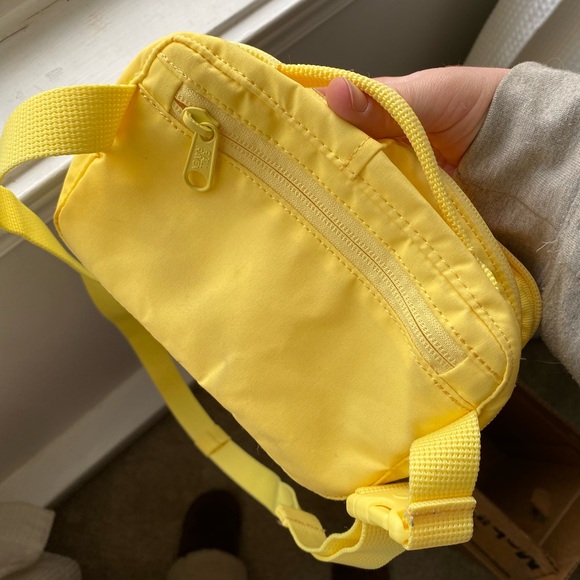 Fjallraven Hip Bag, Sunshine Yellow. - Picture 5 of 8